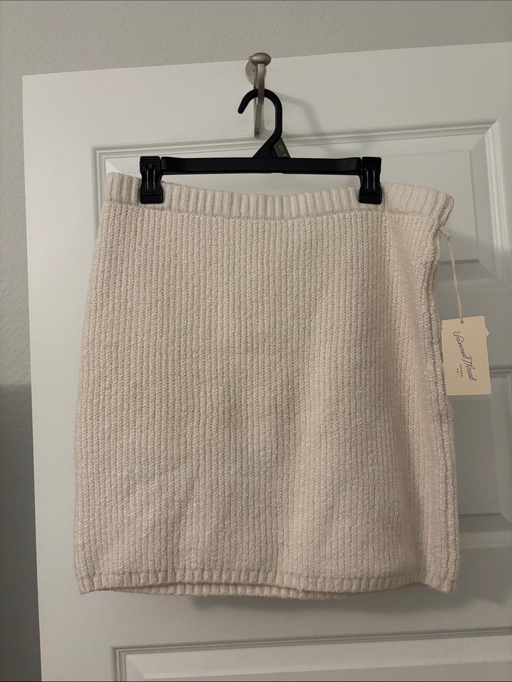 Universal Thread Ivory Ribbed Knit Mini Skirt SZ L Cotton Blend Stretch NWT